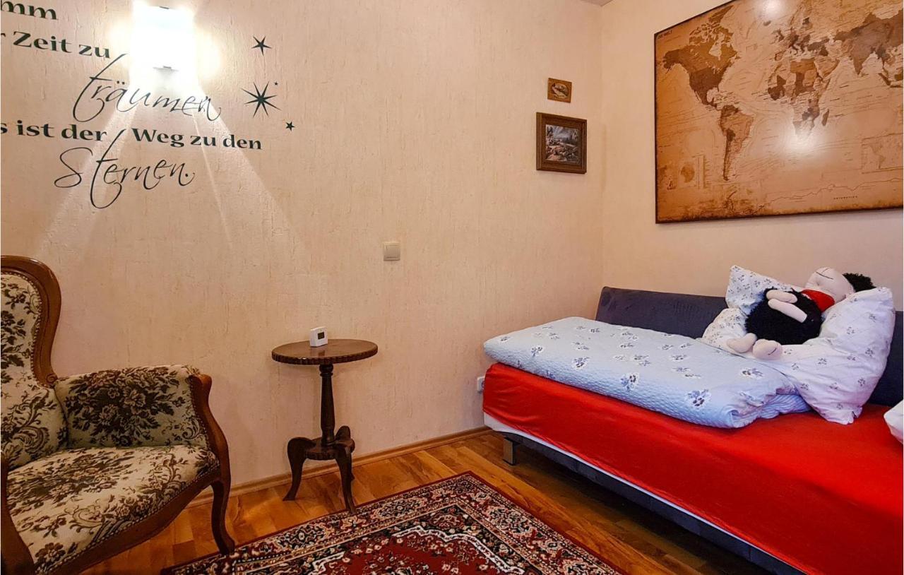2 Bedroom Cozy Apartment In Suhl Εξωτερικό φωτογραφία