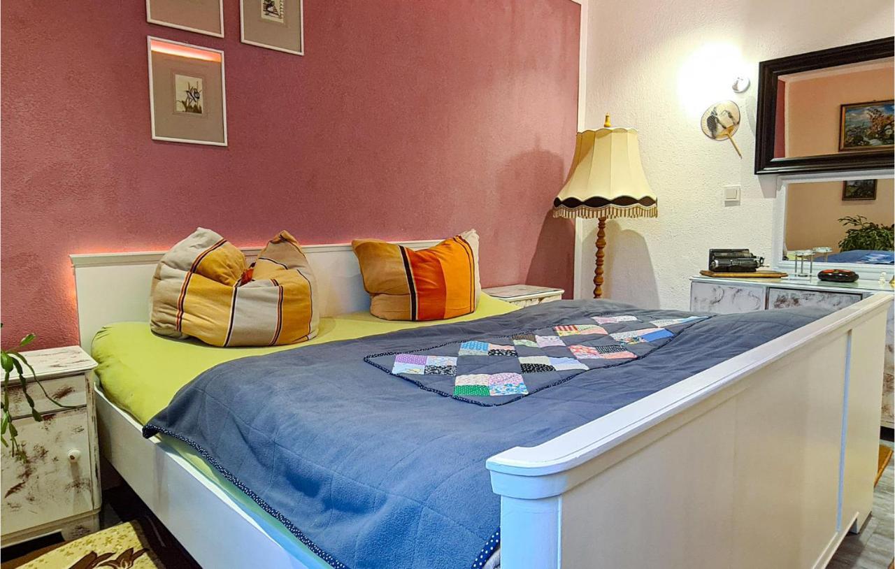 2 Bedroom Cozy Apartment In Suhl Εξωτερικό φωτογραφία
