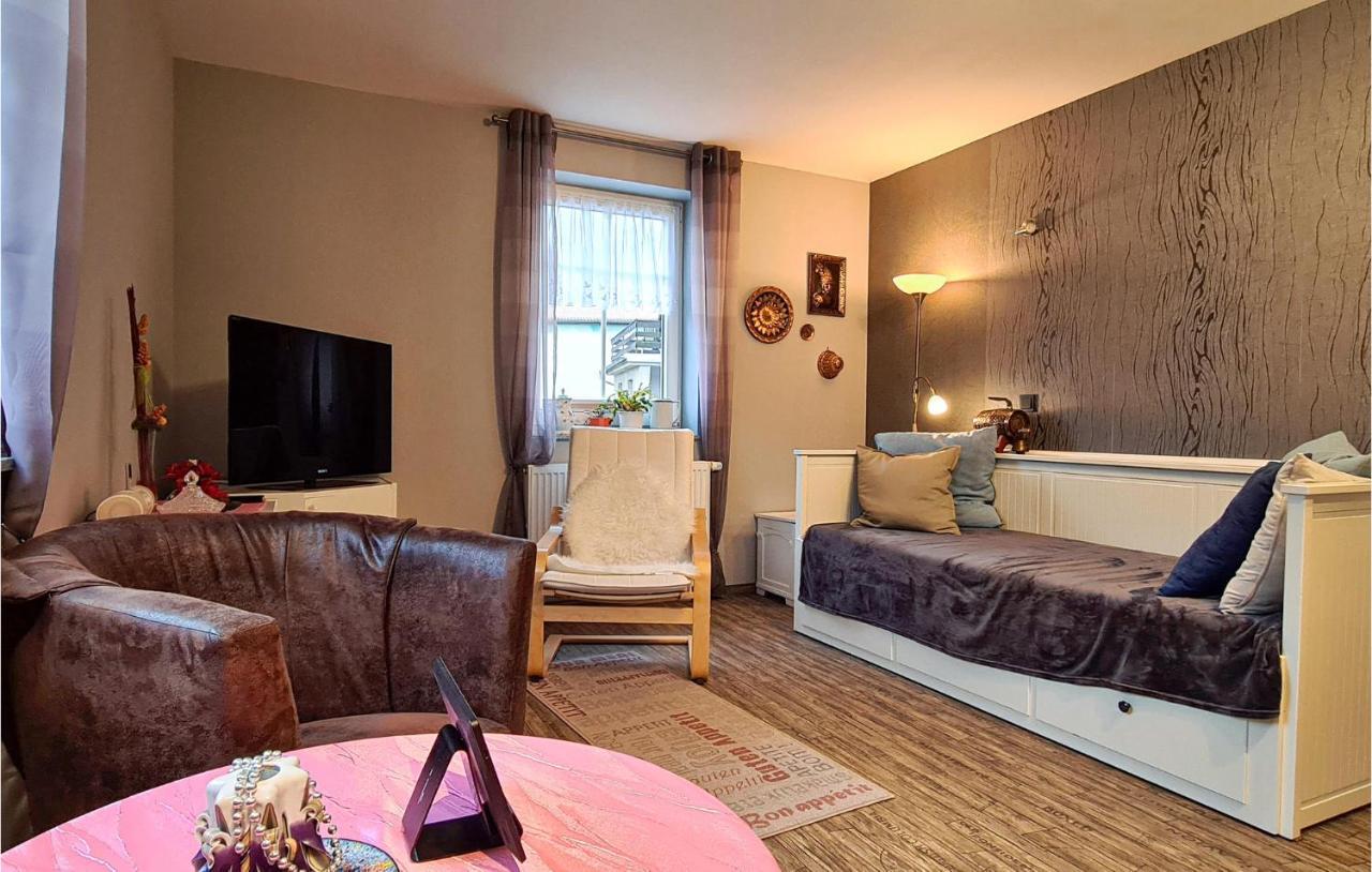 2 Bedroom Cozy Apartment In Suhl Εξωτερικό φωτογραφία