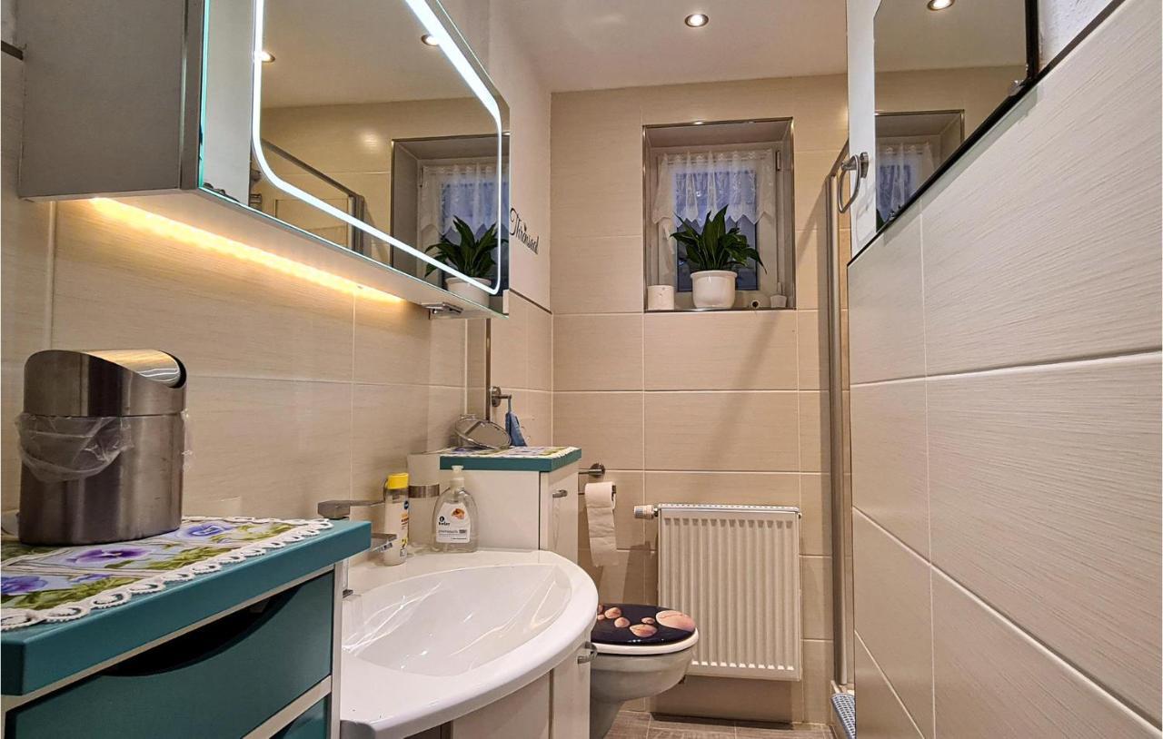 2 Bedroom Cozy Apartment In Suhl Εξωτερικό φωτογραφία