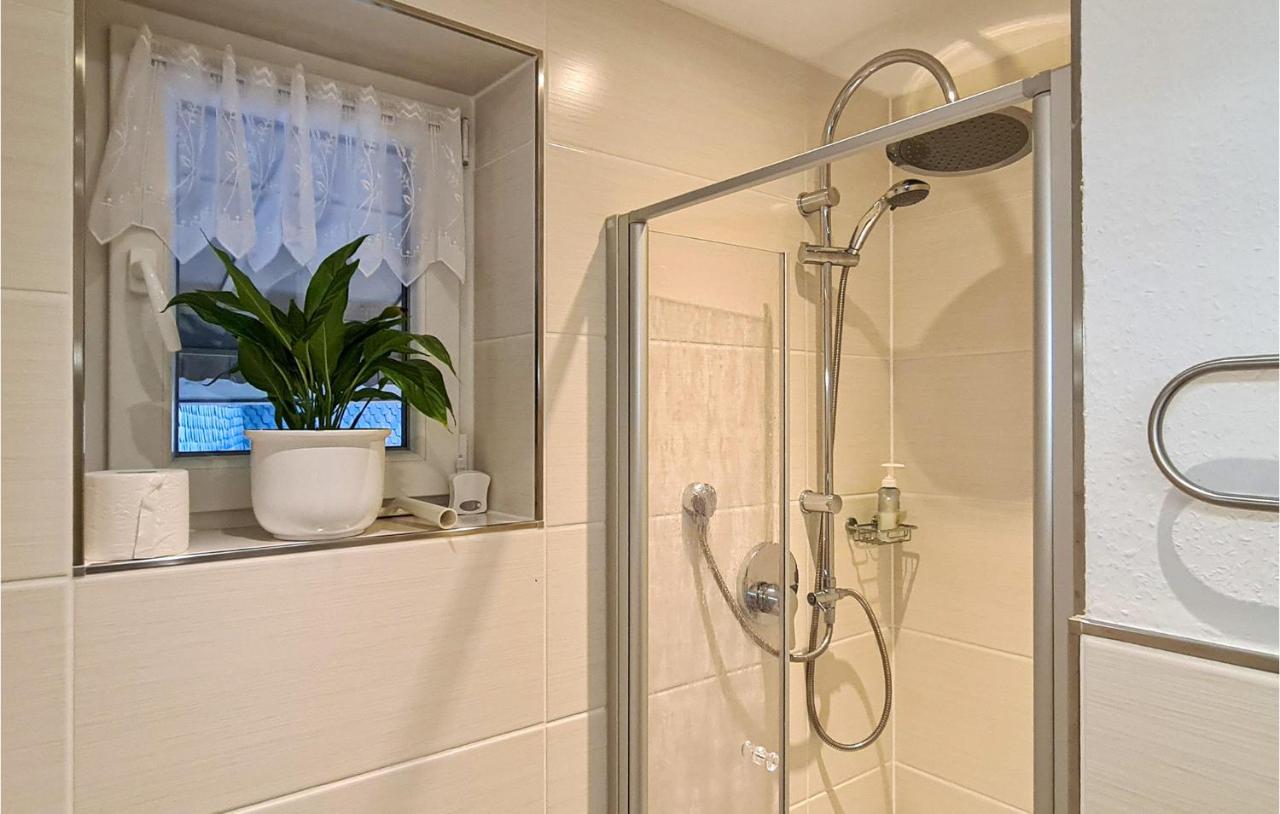 2 Bedroom Cozy Apartment In Suhl Εξωτερικό φωτογραφία